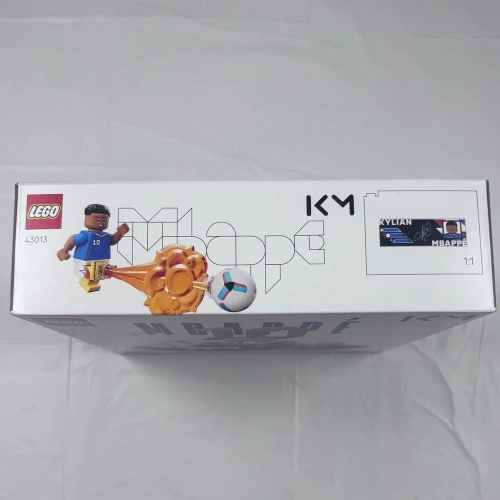 LEGO Kylian Mbappe Soccer Highlights Set 43013 Editions 490 pcs New in Box